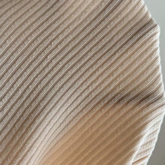 Elegant Cream Ribbed set - Picture 4 of 5